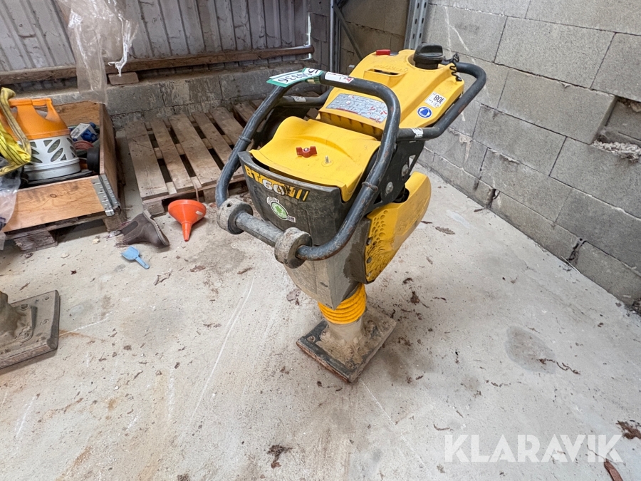 Jordloppe Bomag BT60