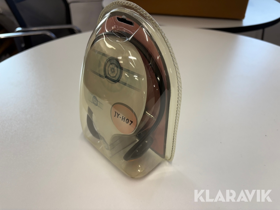 Headphone