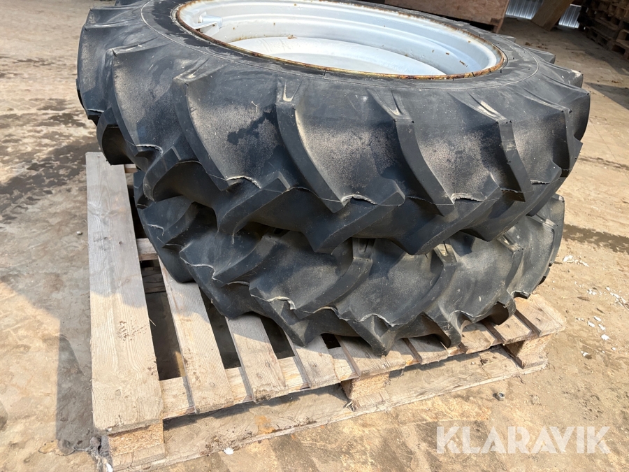 Dæk med fælg 2 styk