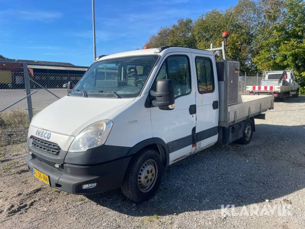 Varebil Iveco Daily 35S med kran
