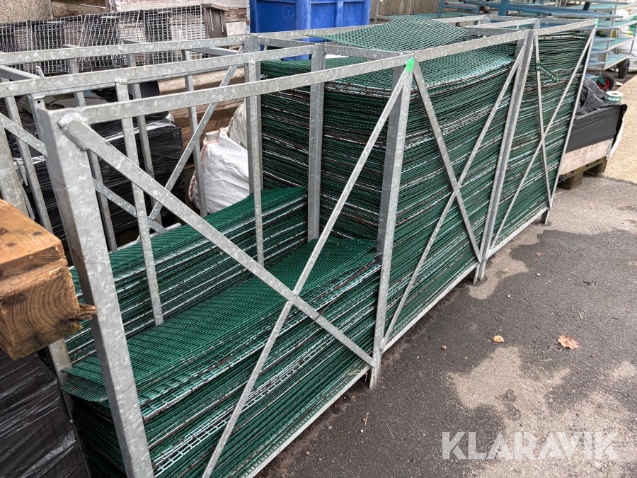 Hvalpenet 3 bure med net