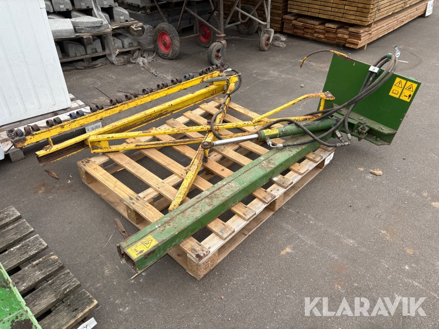 Lot: halmrive og overfaldsgreb Avant