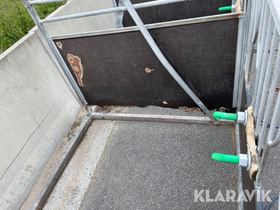 Kalvebokse 9 styk Fremtidens stald inventar
