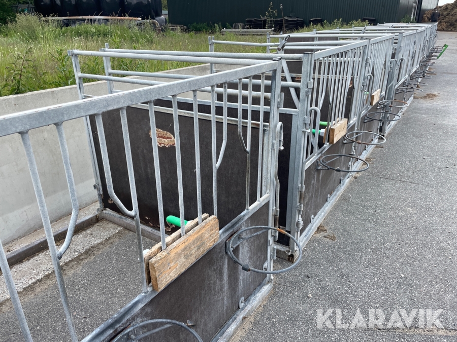 Kalvebokse 9 styk Fremtidens stald inventar