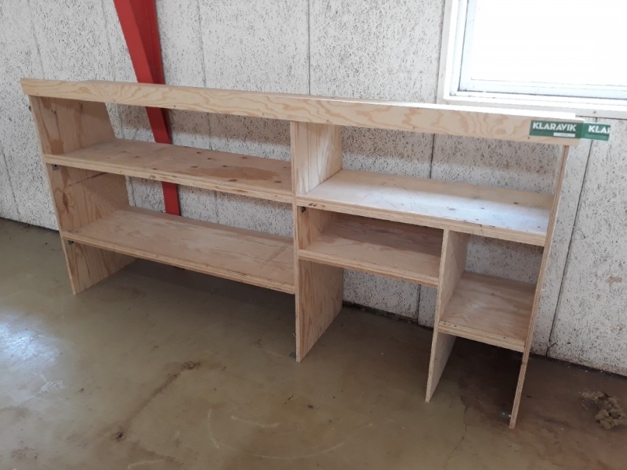 Indbygningsreol til VW transporter