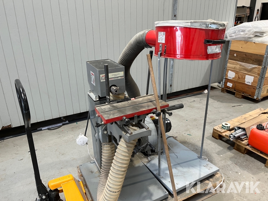 Boremaskine med udsugning Holzmann LBM220