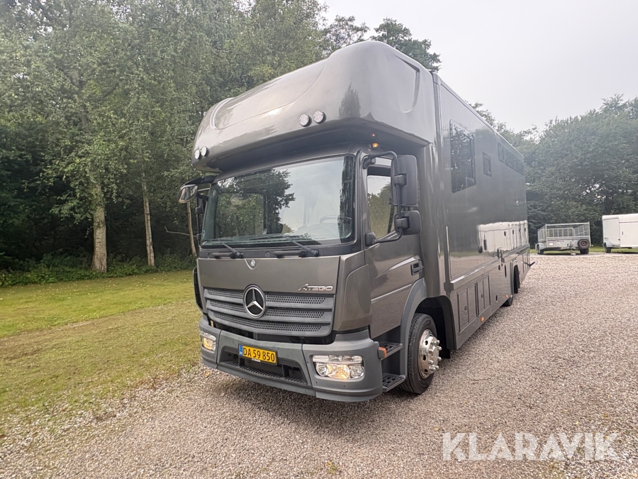 Hestelastbil Mercedes-Benz Atego