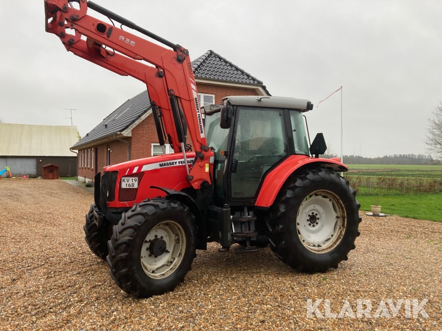 Traktor Massey Ferguson 5470 Dyna 4