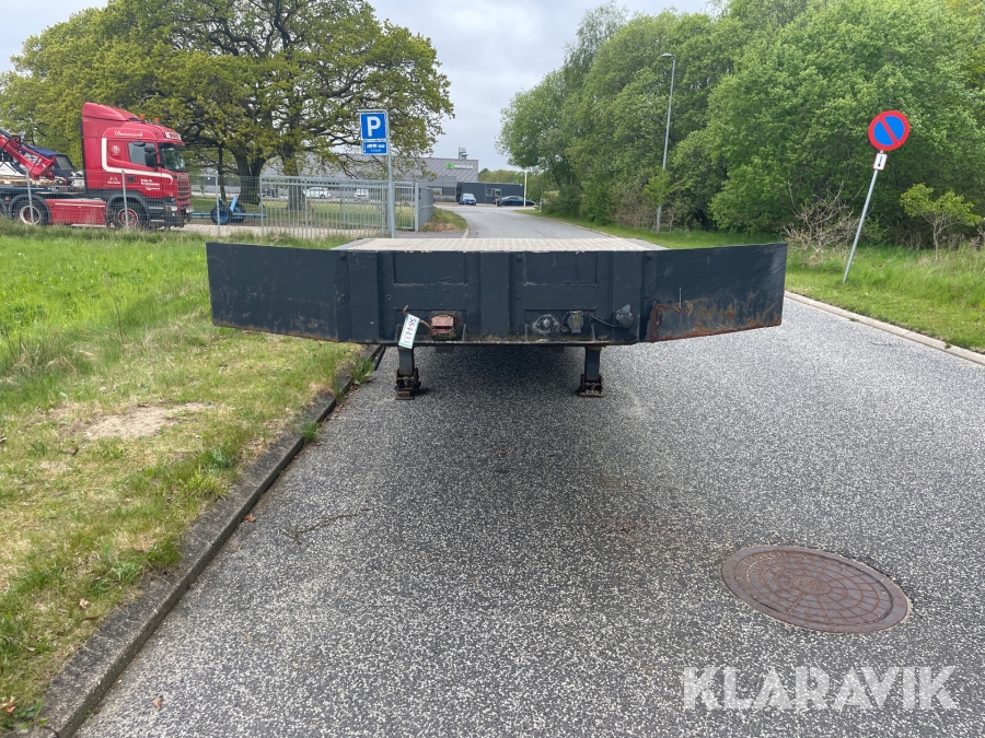 Anhænger Närko Semitrailer
