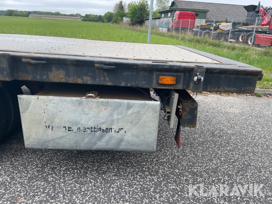 Anhænger Närko Semitrailer