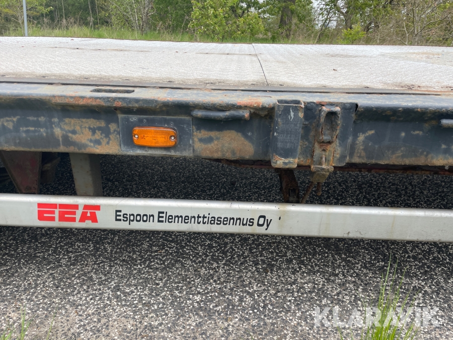 Anhænger Närko Semitrailer