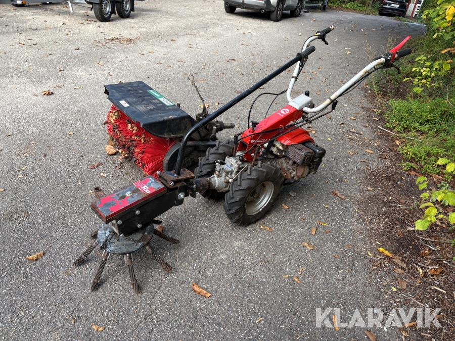 Ukreudts børste + fejekost Nibli Brik 3