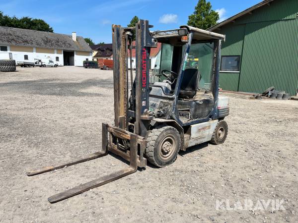 Truck Komatsu FD25T-11E