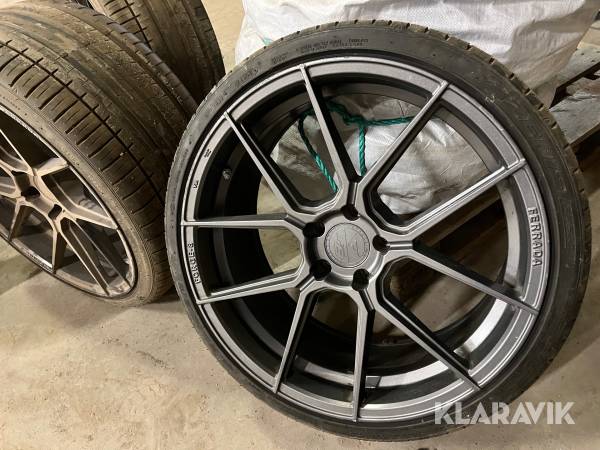 Dæk med fælg Ferrada FORGE-8