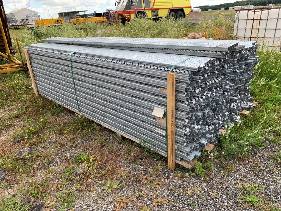 Klaravik Auktioner | Rulleskinner