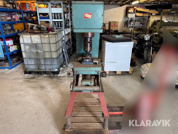 Stansemaskine Hydromatic - Kører på trykluft