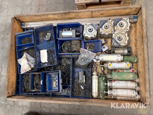 Cylindere + låseringe assorteret