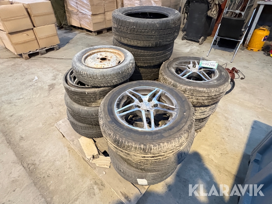 Dæk og fælge assorteret