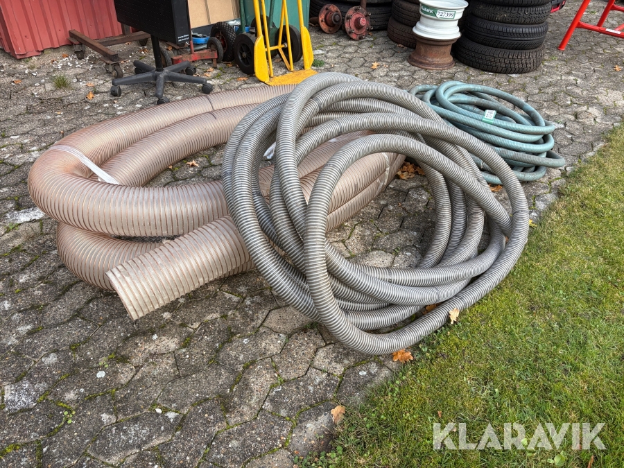 Diverse slanger forskellige størrelser og længder