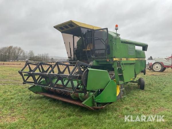 Mejetærsker John Deere 1055