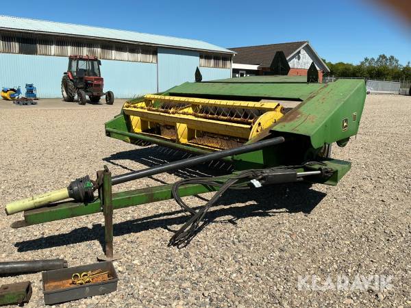 Skårlægger John Deere 1209