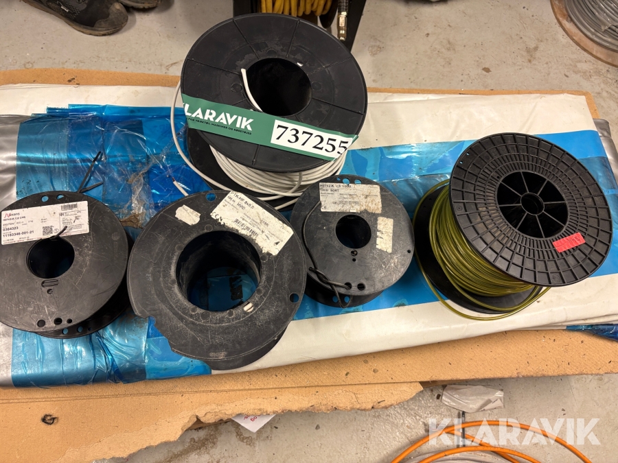 Blandet lot  Kabler
