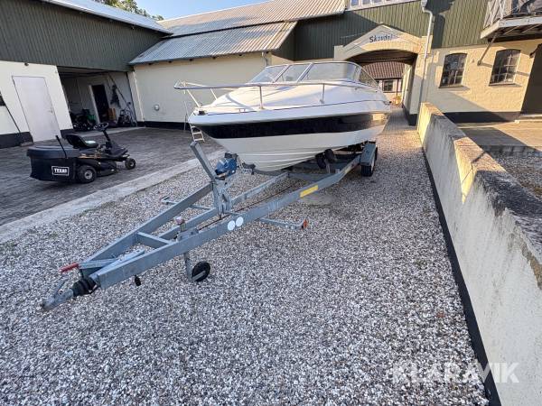 Speedbåd med trailer Maxum 2000 SC
