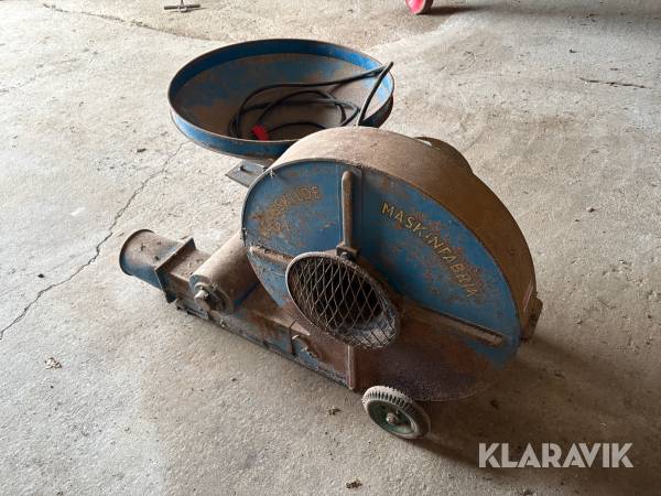 Kornblæser med indfødning Kongskilde 52DKM