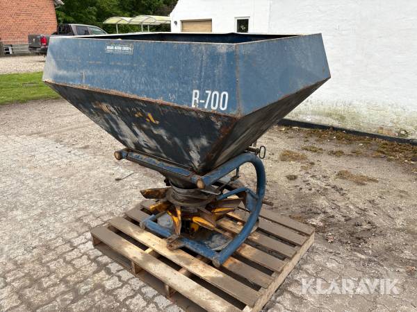 Gødningsspreder Bøgballe B-700