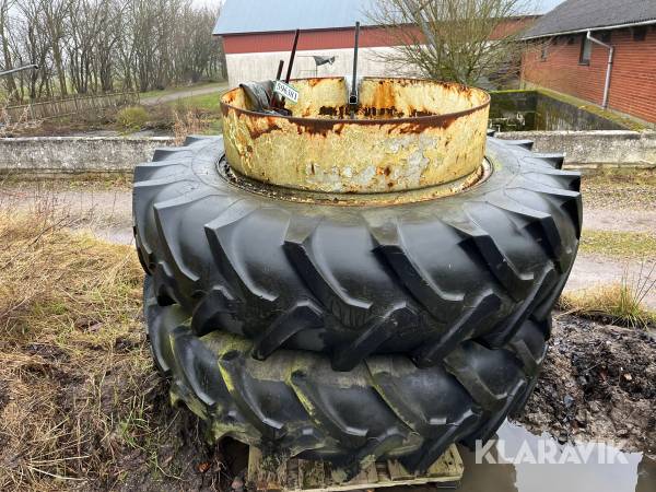 Tvillingehjul 16.9/14-38R