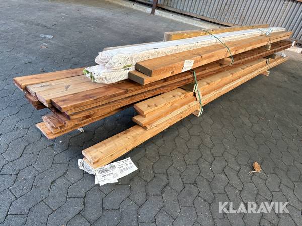 Blandet lot bradder blød træ