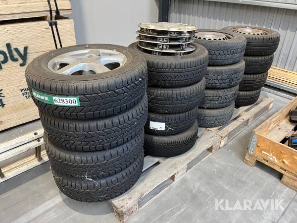 Dæk med fælge 4 sæt