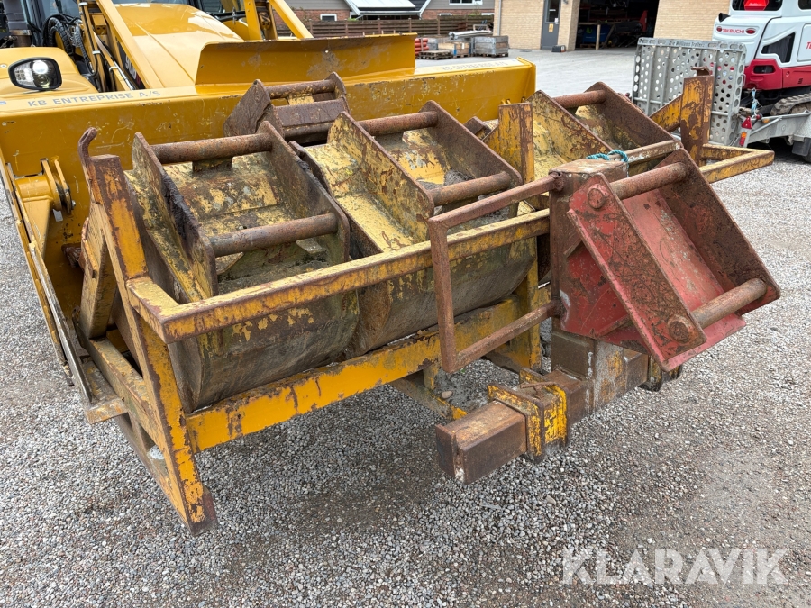 Rendegraver Hydrema 906G