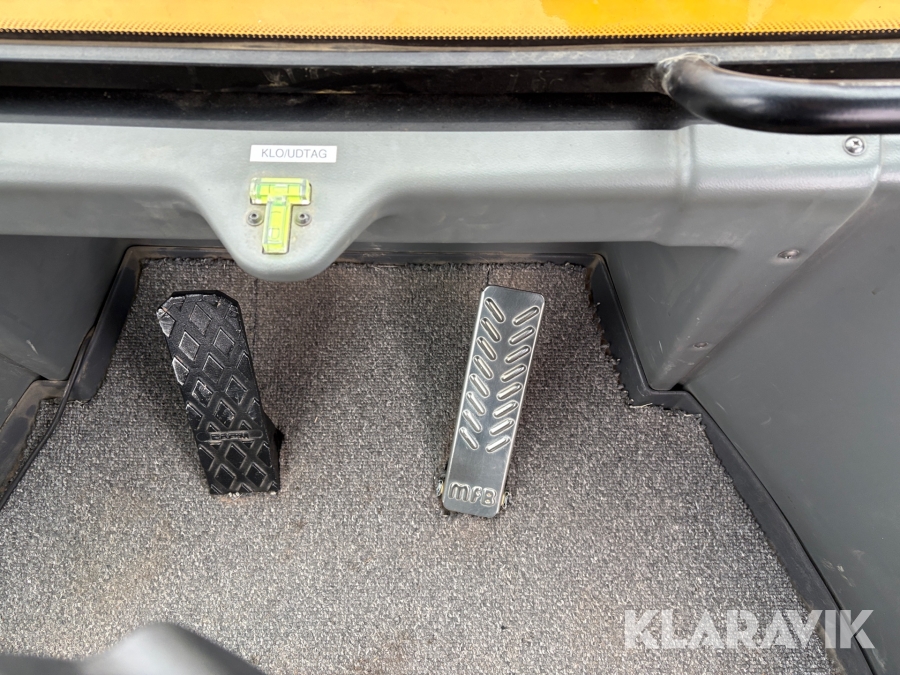 Rendegraver Hydrema 906G