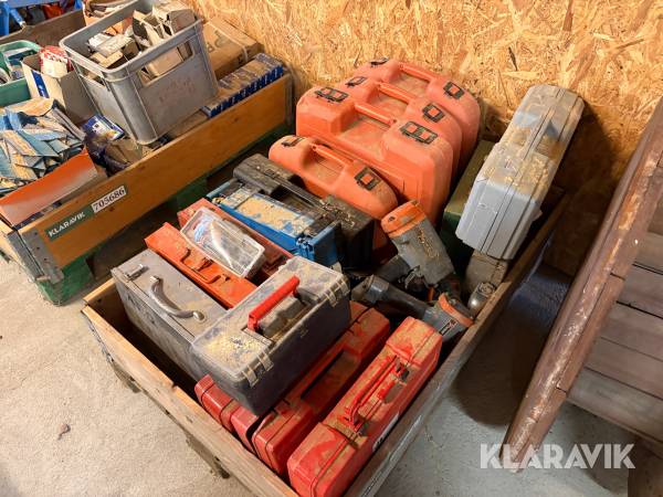 Diverse sømpistoler/værktøj