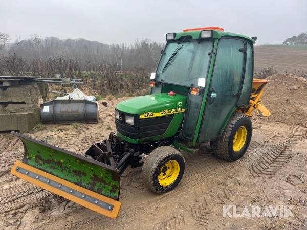 Minitraktor John Deere 4100