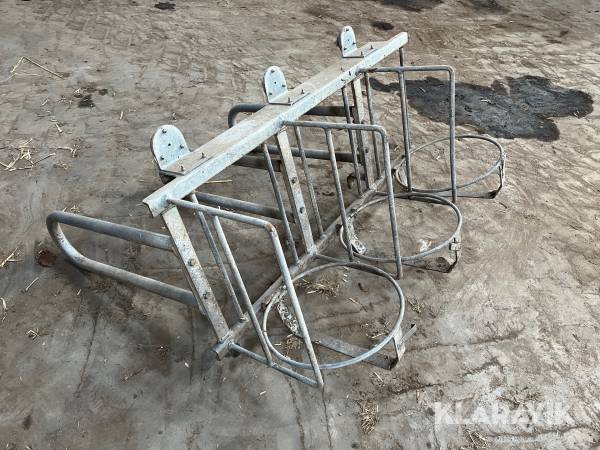 Skål holder til mælk 3 hullet 29 styk
