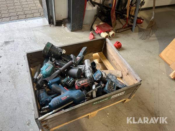Diverse værktøj og batterier