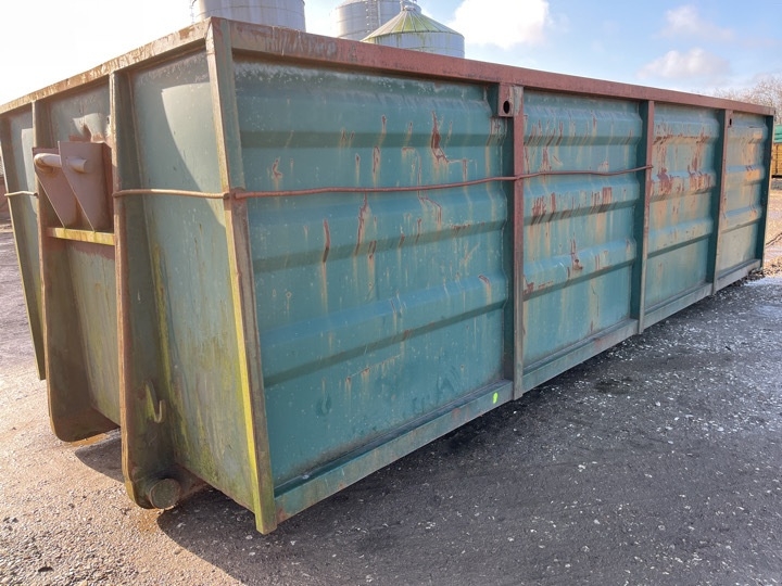 6m container m. 1.6m sider