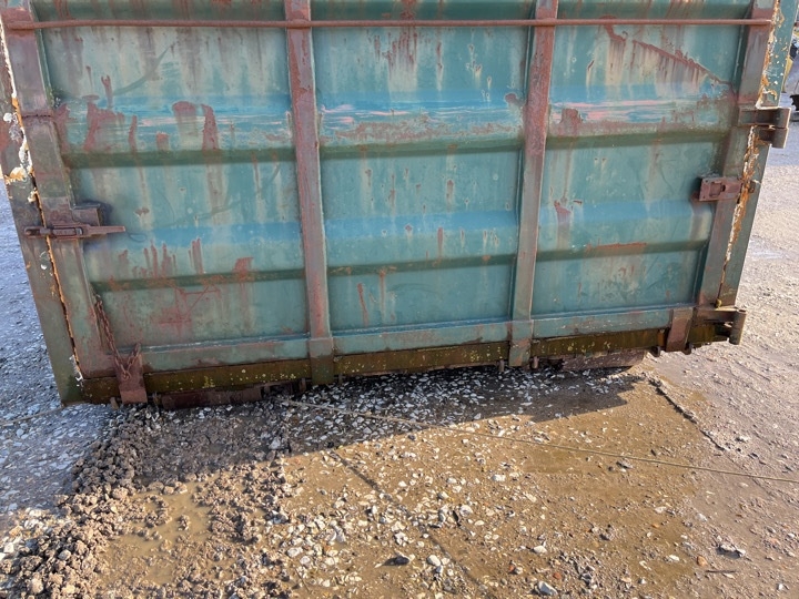 6m container m. 1.6m sider