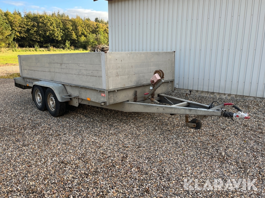 Maskintrailer Brenderup, Holstebro, Klaravik Auktioner