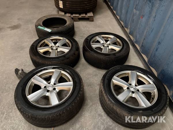 Fælge med dæk Dezent 255/55R18 4 styk