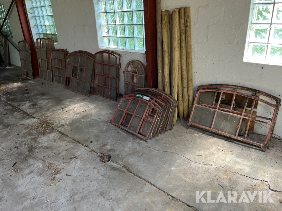 Staldvinduer 24 styk