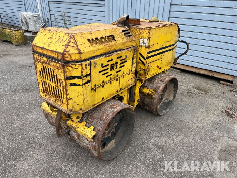 Råjordskompaktor Wacker RT 820, Aalborg, Klaravik auktioner