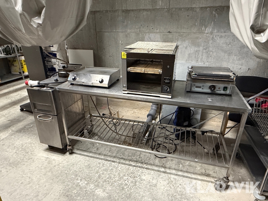 Grill- og fastfoodstation komplet med friture, stegeplade, rullebrødrister, kontaktgrill og rustfrit arbejdsbord