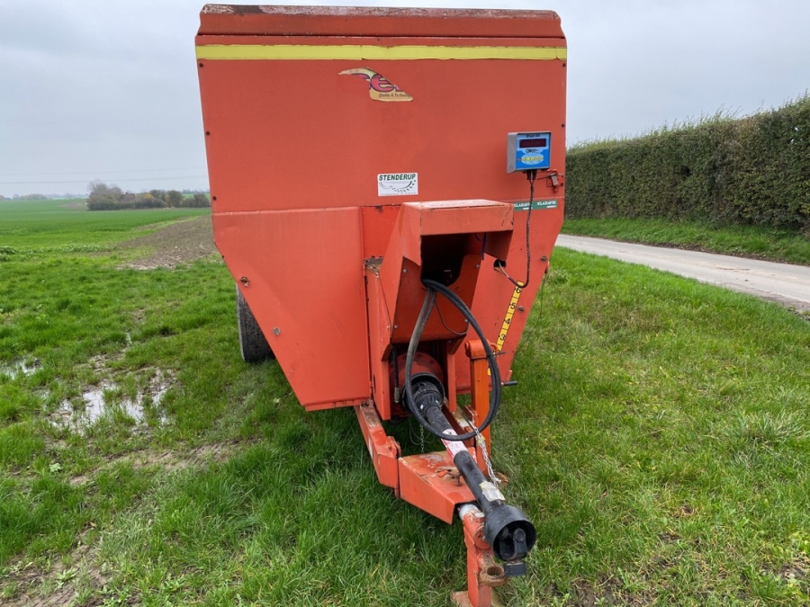 Klaravik Auktioner | Foderblander