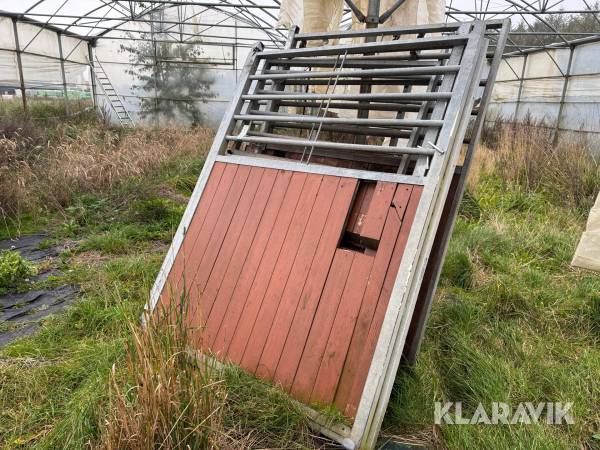 Lot - hestebokse / foldeelementer galvaniseret stål med træ 21 styks