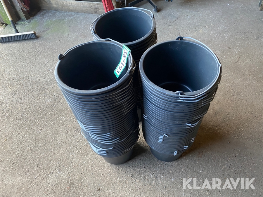 100 spande a’ 12 Liter