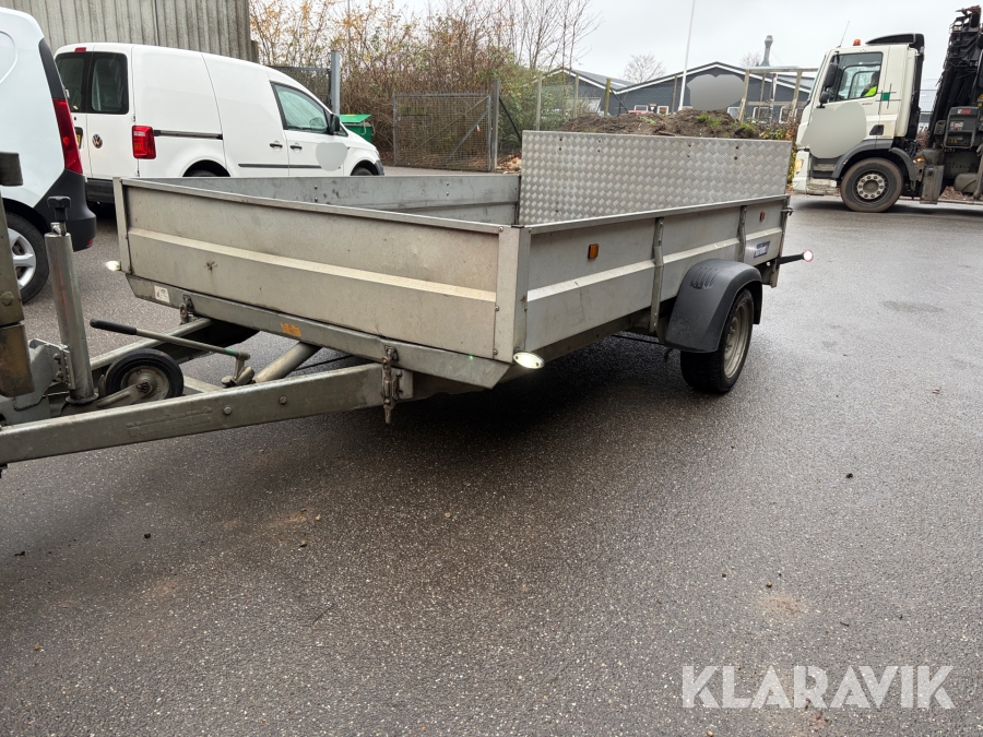 Maskintrailer Variant 1519F1 med vippelad