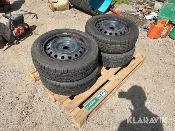 Vinterdæk med fælge Tirestone